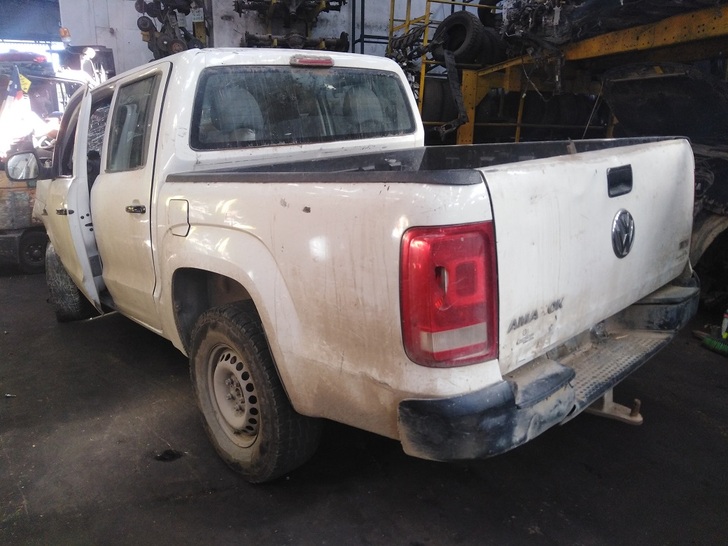  Volkswagen AMAROK 2011    EN DESARME